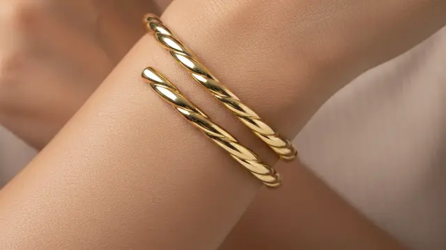 Model Gelang Emas Lilit London