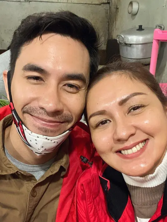 Darius Sinathrya dan Donna Agnesia (Instagram/dagnesia)