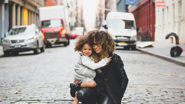 [Fimela] Ibu dan anak