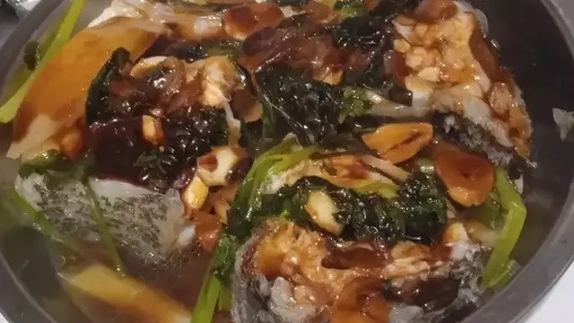 Resep ikan kukus saus kecap asin. (dok. Cookpad @EkaadityaKanti21)