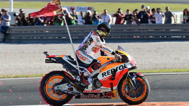 PHOTO: Finis di Urutan Ketiga, Marquez Sabet Juara Dunia MotoGP 2017