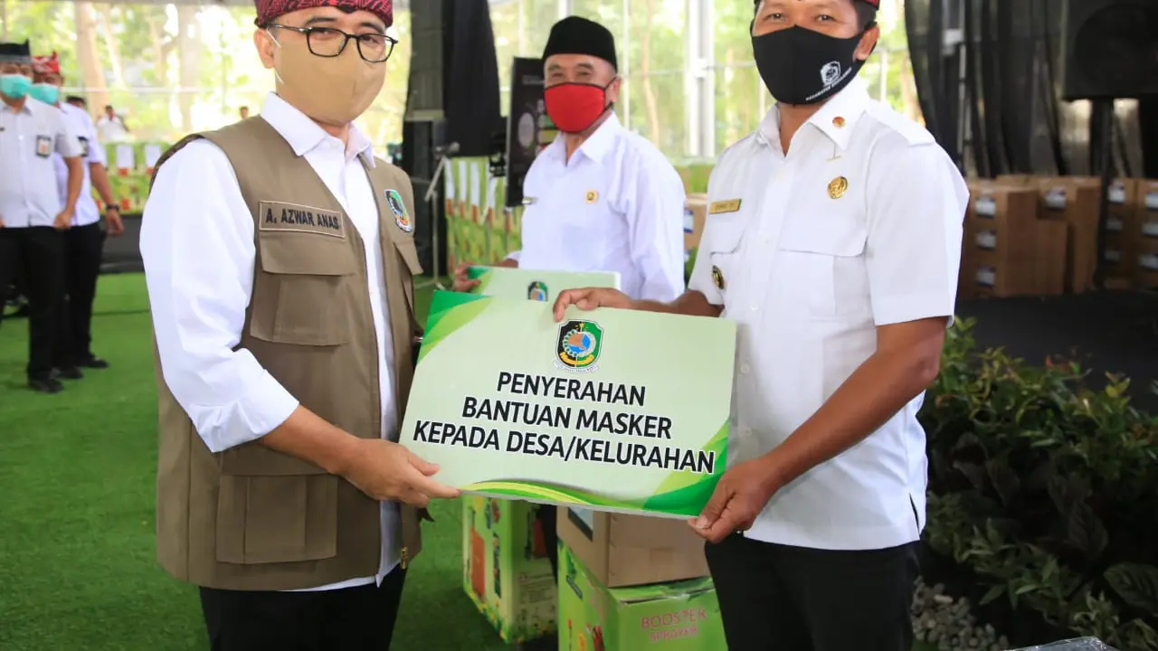 Kawal Protokol Kesehatan, Banyuwangi Bagi-Bagi 217 Ribu Masker ke Desa-Desa