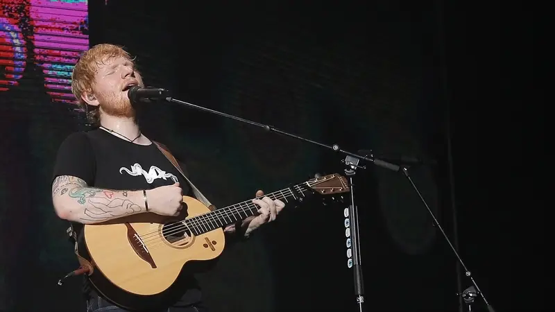 [Fimela] Ed Sheeran