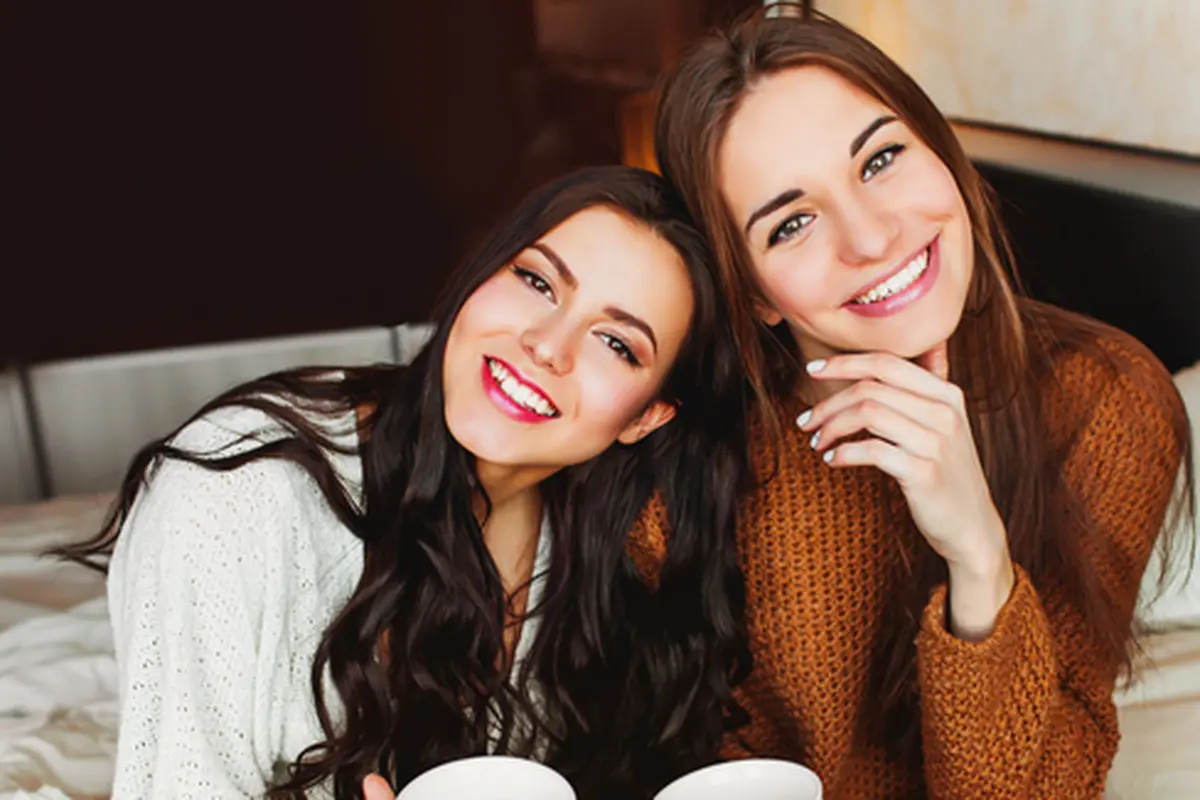 (c) shutterstock