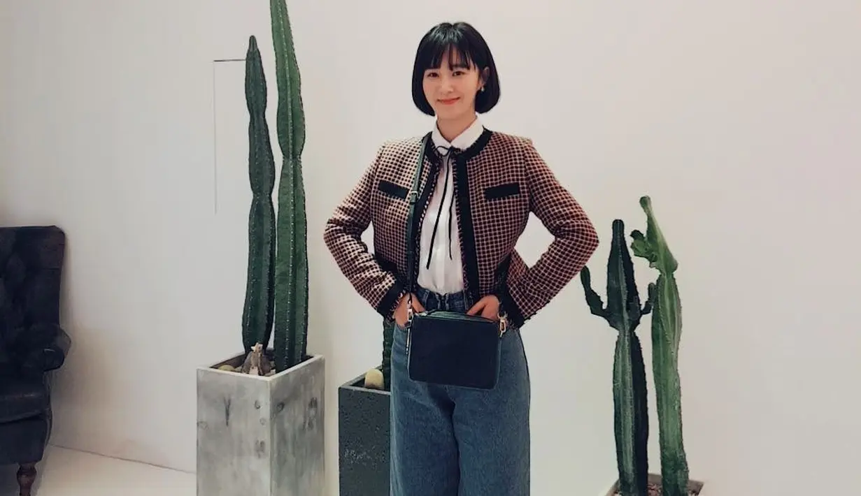 Oleh karena itu, Yuri mengaku jika ingin bertemu seseorang yang seperti ayahnya. "Suatu hari nanti, aku ingin bertemu seseorang seperti ayahku," katanya. (Foto: instagram.com/yulyulk)