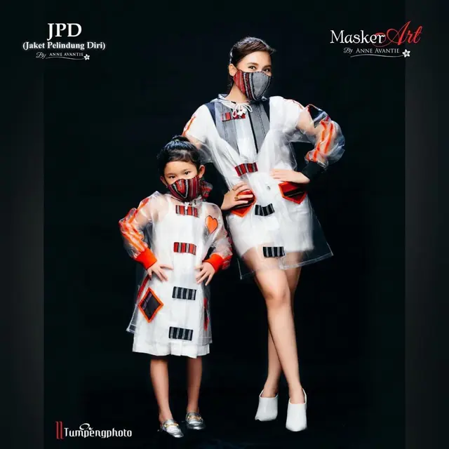 Siap Jalani New Normal, Ini 7 Gaya Ayu Ting Ting dan Bilqis Pakai JPD