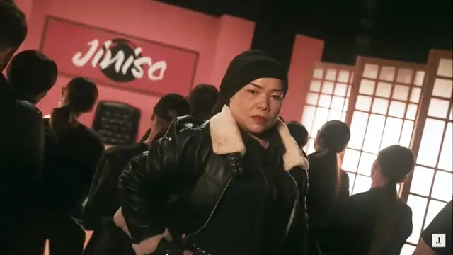 Dewi Zuhriati Ibu Fuji