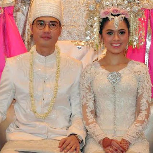 Nycta Gina Dan Rizky Kinos Sepakat Tak Undang Mantan Pacar Showbiz Liputan6 Com