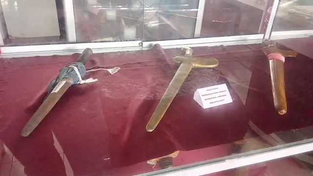 Salah satu benda pusaka keris, peninggalan kerajaan Padjajaran di Garut