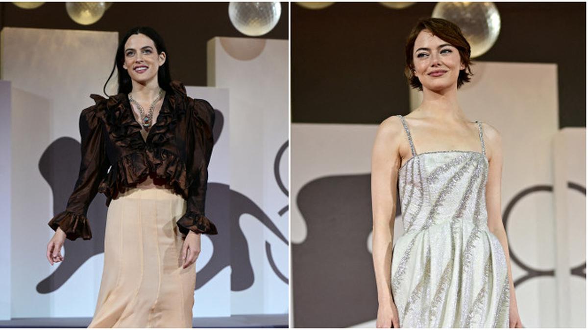 7 Busana Terbaik di Karpet Merah Festival Film Venesia 2025, Mana yang Paling Sesuai Dress Code?