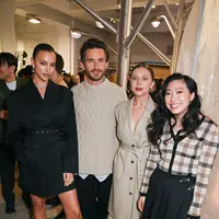 Irina Shayk, Jonathan Bailey, Bel Powley and Awkwafina di Event Kolaborasi&nbsp;H&amp;M dan Rokh London. Credit: H&amp;M