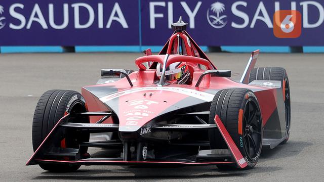 Sesi Kualifikasi Balapan Formula E 2023