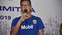 Teddy Tjahjono saat menghadiri konferensi pers kemitraan PERSIB dengan Exxon Mobil (Foto: Media Persib)