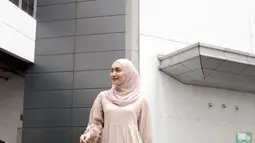 Kini pemilik nama lengkap Melody Prima Ananda Divia ini sudah jarang terjun di dunia akting. Ia lebih  sering mendapatkan endorse hingga jadi bintang iklan. Melody kini jadi single mom usai 6 tahun menjalin bahtera rumah tangga.(Liputan6.com/IG/@melodyprima).