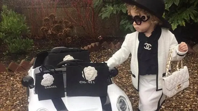 [Bintang] Fashio Balita