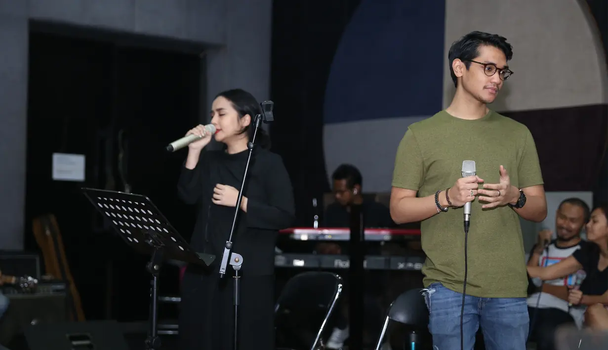 The Biggest Concert konser kali ini menyuguhkan yang berbeda dari biasanya. Afgan akan banyak membawakan lagu cinta seperti tema yang diusung. (Andy Masela/Bintang.com)