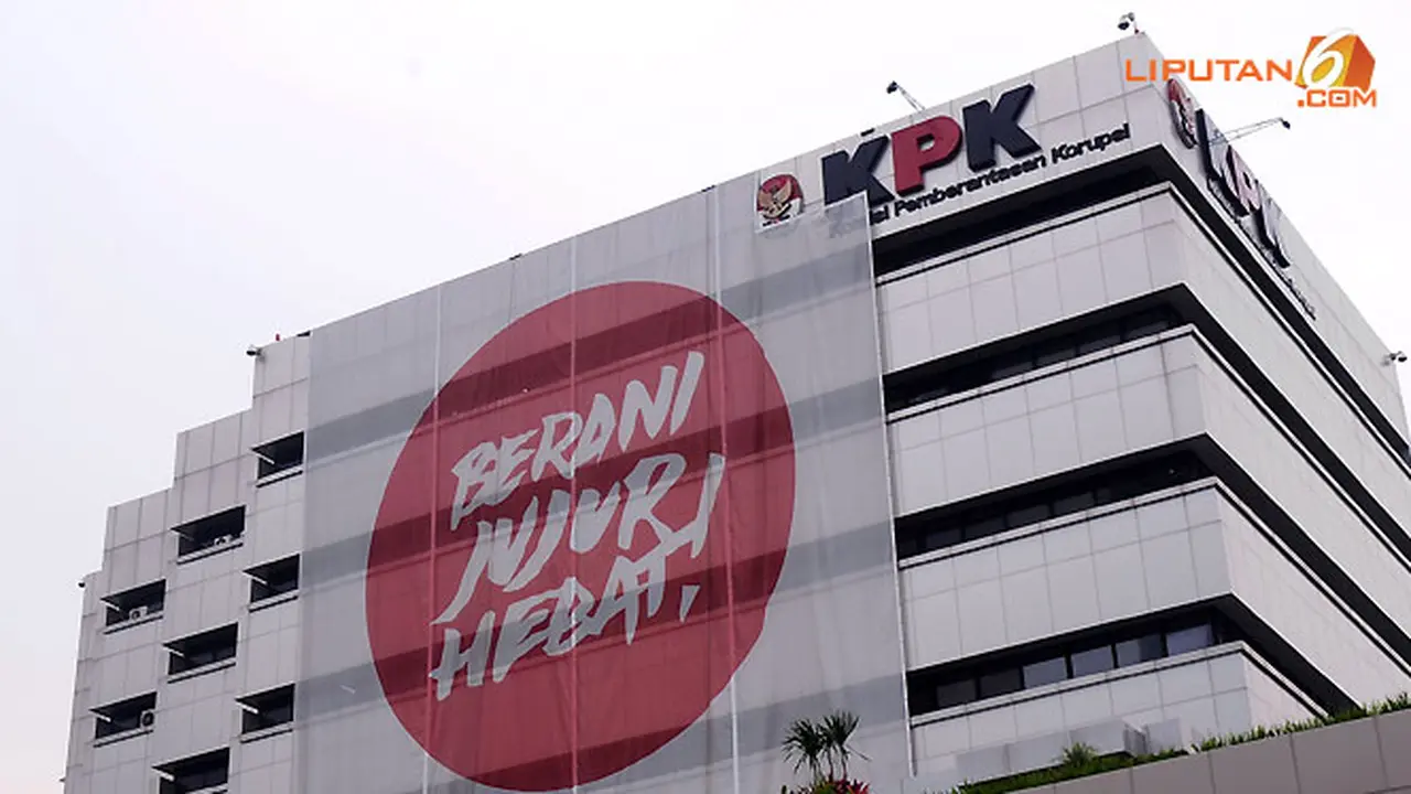 award-kpk130725b.jpg
