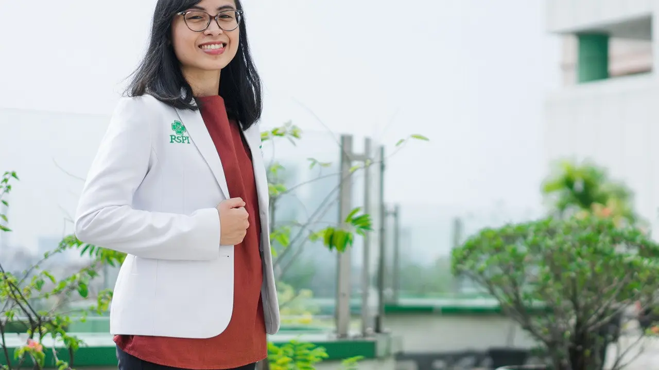 dr. Desilia Atikawati, Sp.P, FAPSR, Dokter Spesialis Paru dan Pernapasan RS Pondok Indah - Puri Indah