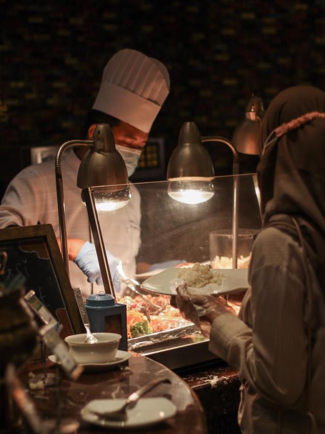 Sajian Timur Tengah Andalan Novotel Tangerang untuk Buka Puasa, dari Umm Ali sampai Kushari