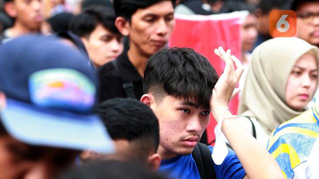 Foto: Tanpa Kehadiran La Pulga, Antusiasme Pejuang Tiket Pertandingan Timnas Indonesia Vs Argentina Tetap Ramai