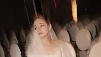 Gisela Cindy Menikah, Elegan Pakai Wedding Dress Putih
