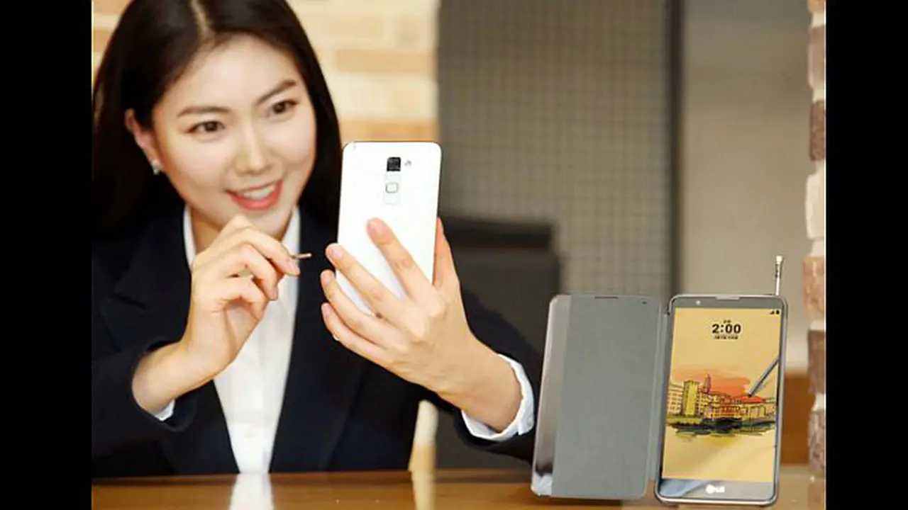 LG Luncurkan Stylus 2 Pekan Ini
