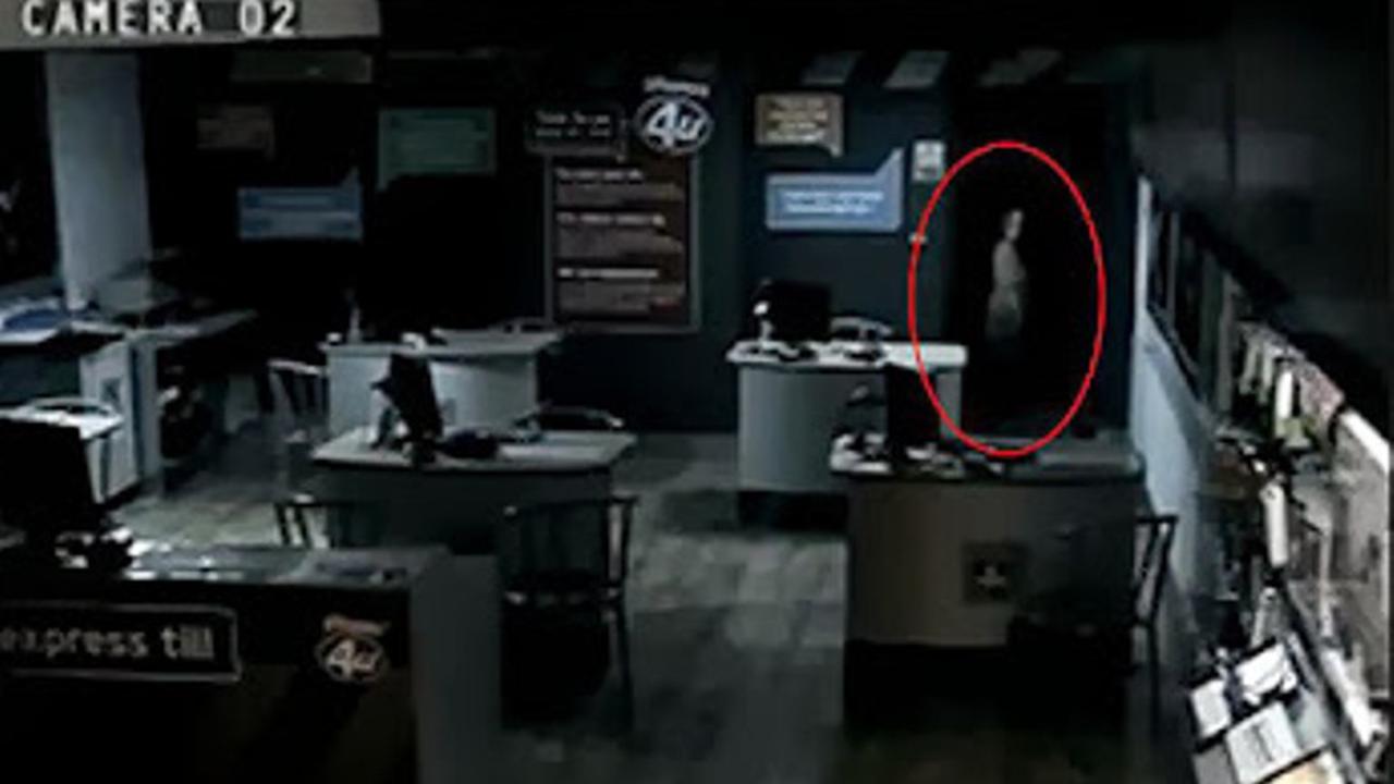 tips memotret, hantu