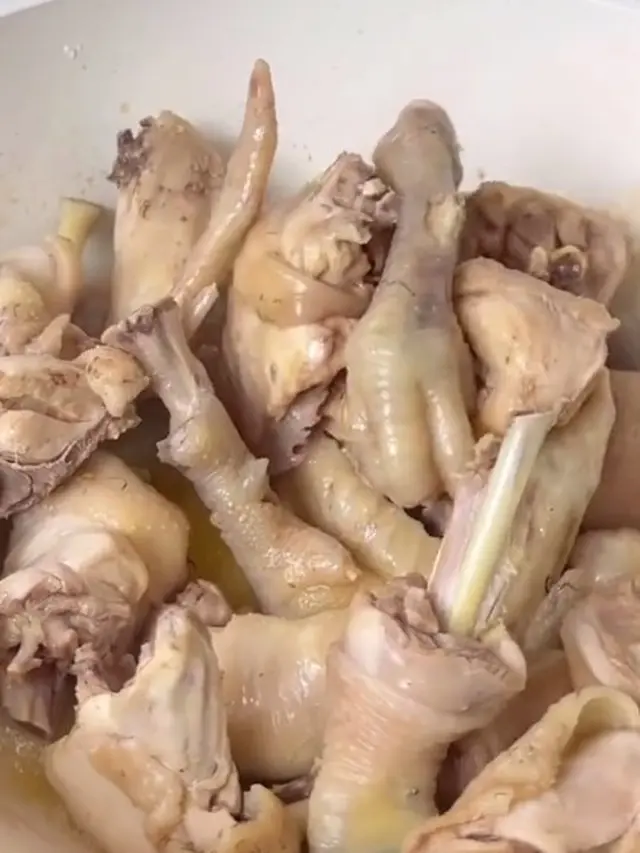 Tanpa Presto, Ini Cara Rebus Ayam Kampung Sampai Empuk dan Matang Sempurna Hanya 20 Menit