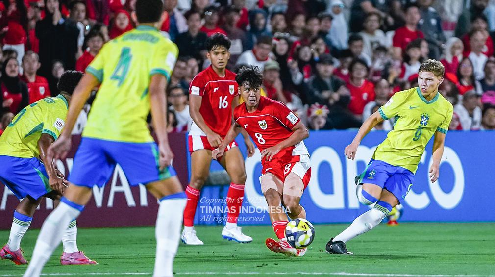 Foto: Melihat Perjuangan Timnas Indonesia U-17 saat Ditaklukkan Brasil di Piala Dunia U-17 2025