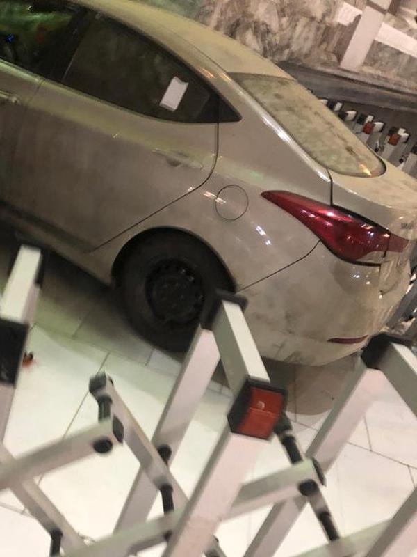 Pengemudi menabrakkan mobil ke Masjidil Haram, Mekah, Arab Saudi (Twitter / @makkahregion)