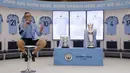 Legenda Manchester City, Paul Paul Dickov, memberi keterangan kepada awak media di Mall Summarecon Serpong, Sabtu (29/09/2019). (Bola.com/M Iqbal Ichsan)