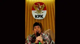 KH Abdul Malik Katiban Surya dari PBNU mengatakan, tokoh-tokoh lintas agama mendukung KPK dan meminta KPK segera menuntaskan kasus Komjen Budi Gunawan,  Jakarta, Senin (19/1/2015). (Liputan6.com/Faisal R Syam)
