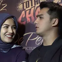 Di tengah kesibukannya, Ricky Harun meluangkan waktu weekend untuk berkumpul bersama keluarga