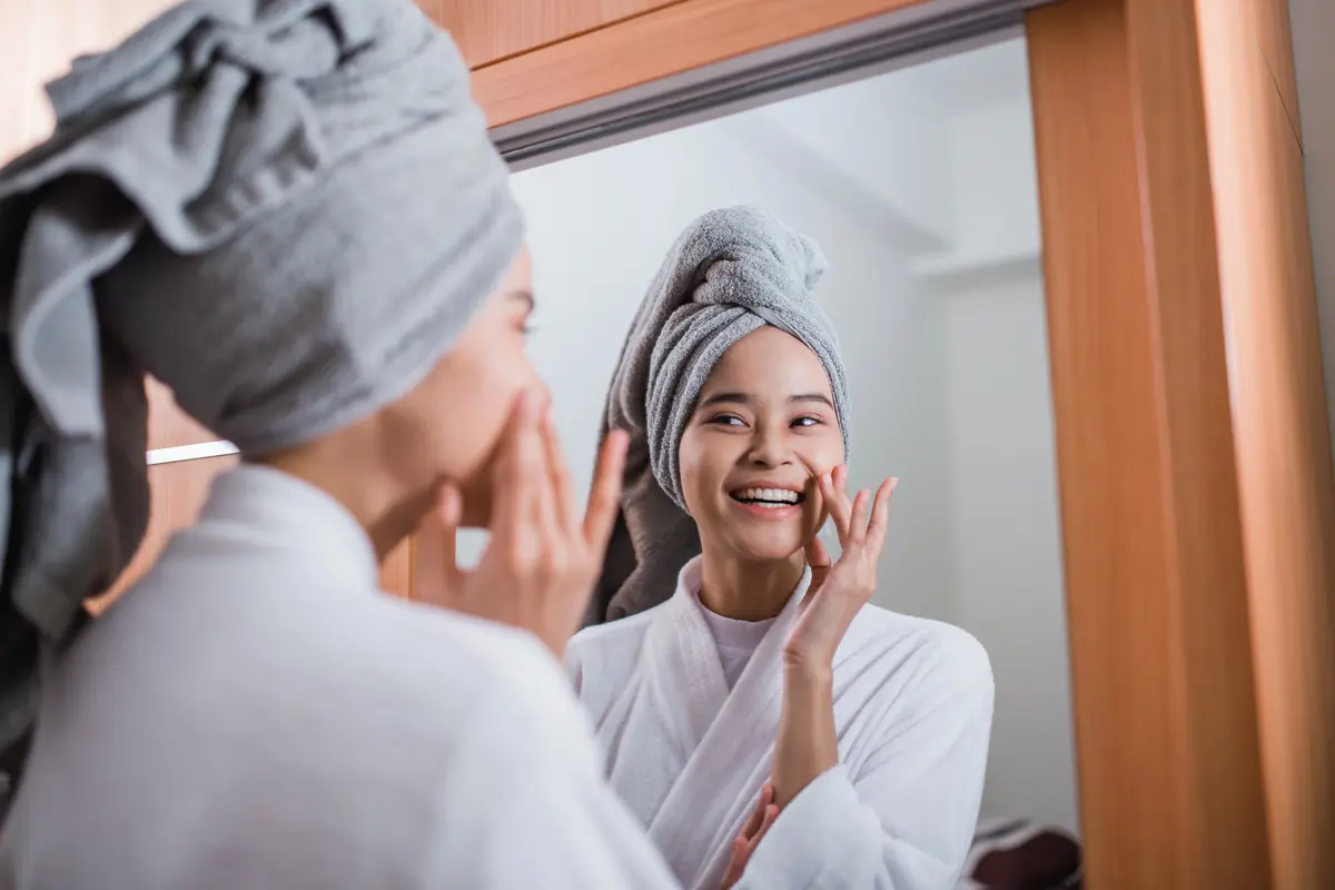 Panduan Lengkap Urutan Skincare Pagi dan Malam untuk Pemula, Biar Nggak Salah Layering