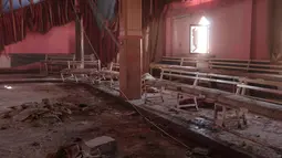 Sedikitnya 22 orang tewas dan 90 lainnya mengalami luka parah akibat serangan bom bunuh diri yang diduga ulah ISIS di tengah pesta pernikahan anggota Tentara Demokratik Suriah (SDF) di Hasaka, Suriah, Selasa (4/10).(REUTERS/Rodi Said)