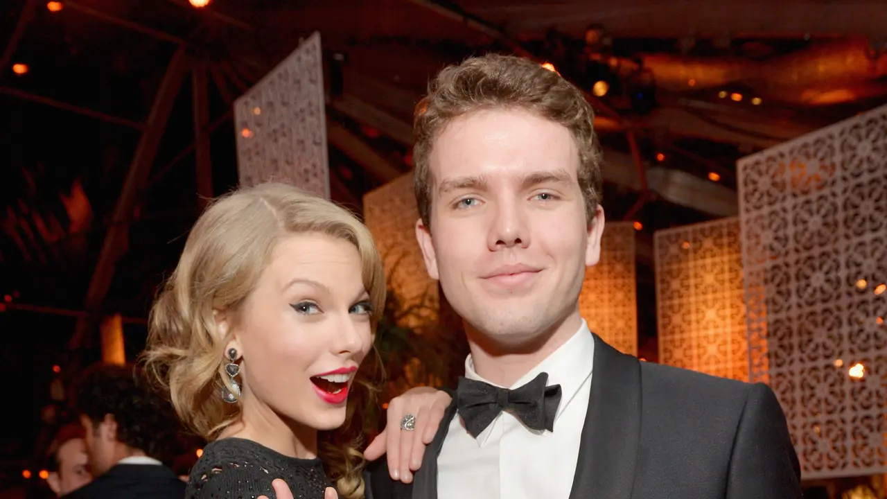 Taylor Swift dan Austin Swift