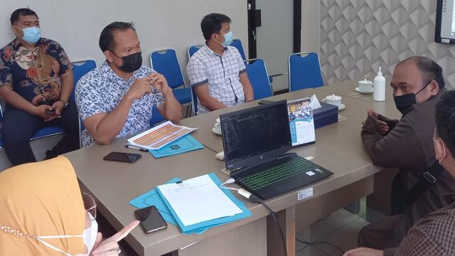 PPDB Jalur zonasi di Surabaya diwarnai kecurangan peserta dengan mendekatkan jarak. (Dian Kurniawan/Liputan6.com)