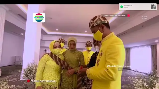 Lesti Kejora Tak Kuasa Bendung Air Matanya Saat Meminta Restu Orangtua Jelang Pernikahan dengan Rizky Billar. (vidio)