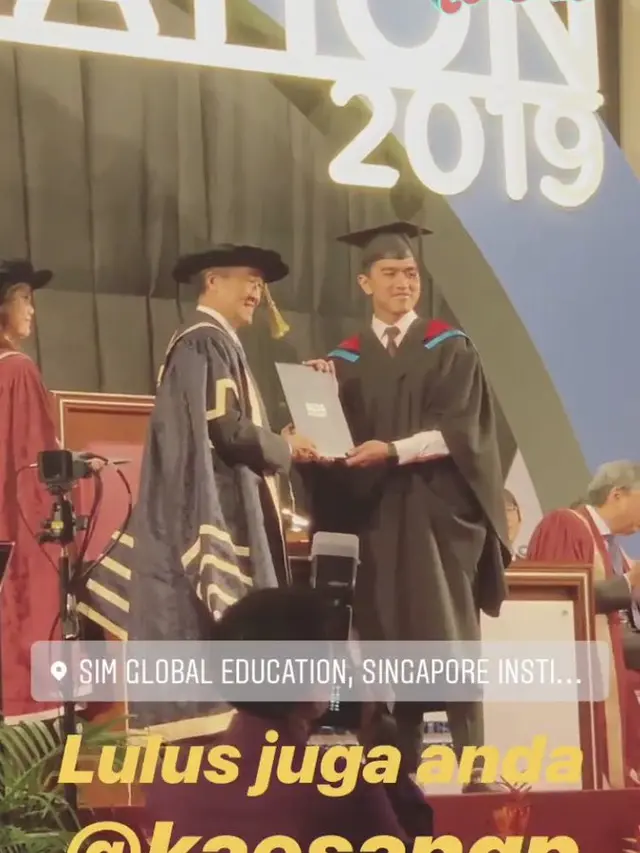 Akhirnya Lulus Kuliah, Ini 5 Momen Kaesang Wisuda di Singapura