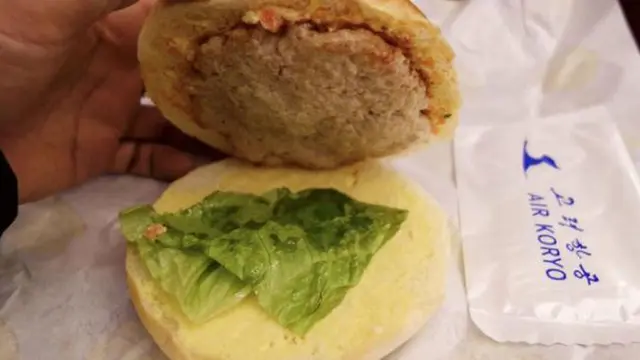 Koryo Burger Diklaim Jadi Sajian Makanan Pesawat Terburuk di Dunia