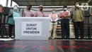 Penyidik KPK nonaktif, Novel Baswedan saat aksi bersama pegiat anti korupsi di depan Gedung ACLC KPK Kuningan, Jakarta, Rabu (15/9/2021). Dalam aksinya mereka meminta Presiden Joko Widodo membatalkan pemecatan 57 pegawai KPK yang tidak lolos TWK. (Liputan6.com/Helmi Fithriansyah)