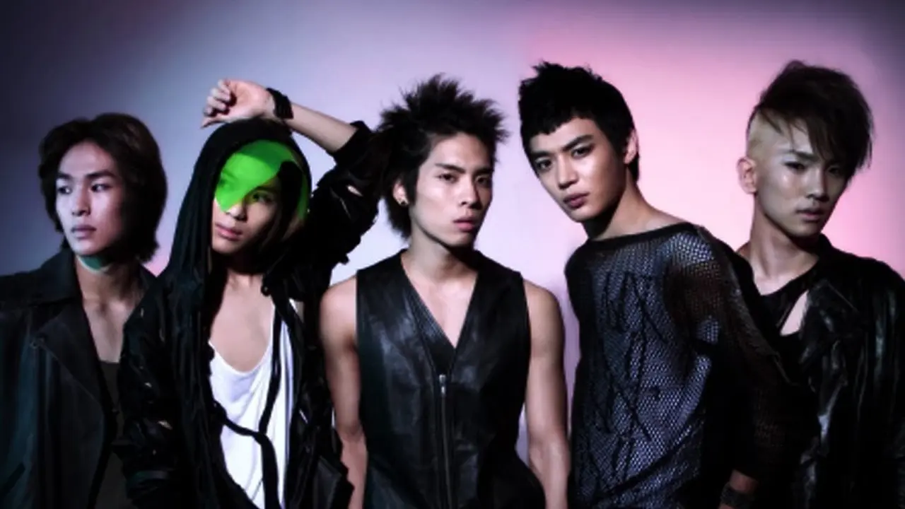 SHINee