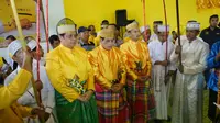 Ketua umumGolkar Airlangga Hartarto mendampingi Nurdin Halid mendaftar di KPU (Liputan6.com/Fauzan)