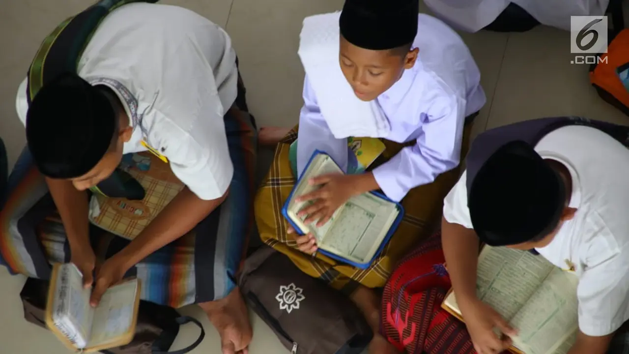 Bulan Ramadan, Santri di Medan Gelar Tadarus Alquran Berjamaah