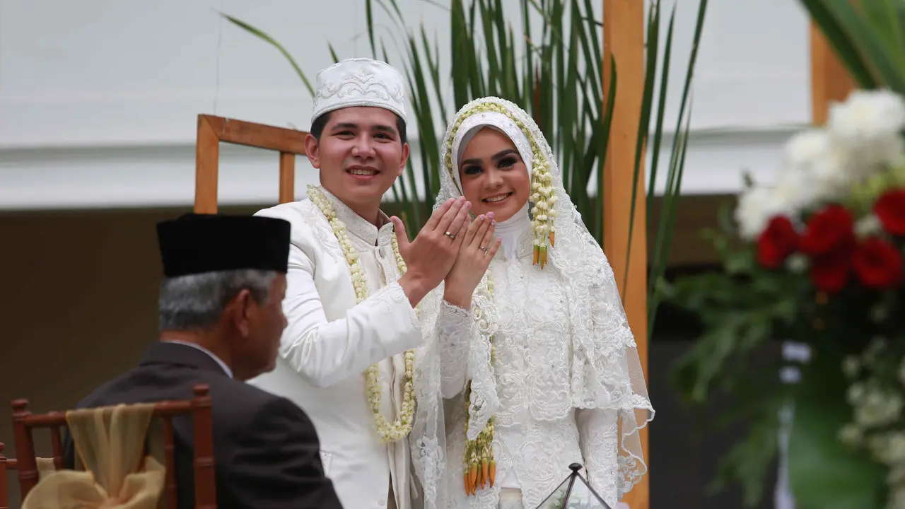 [Bintang] Haykal Kamil dan Tantri Namirah