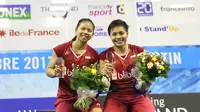 Greysia Polii / Apriyani meraih gelar juara ganda putri Prancis Terbuka Super Series 2017 di  Stade Pierre de Coubertin, Paris, Minggu (29/10/2017). (Humas PP PBSI)