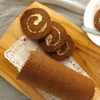 Ilustrasi bolu gulung cokelat./Copyright shutterstock.com/id/g/fatmiati_photography