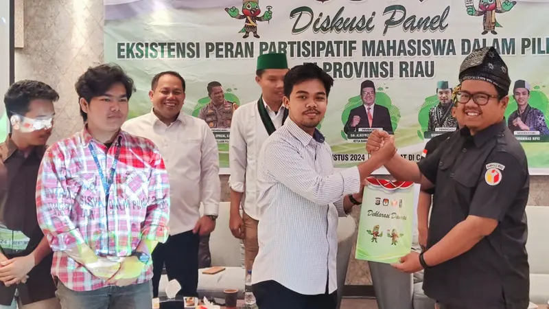 Deklarasi Pilkada damai di Provinsi Riau yang ikuti penyelenggara Pemilu serta mahasiswa.