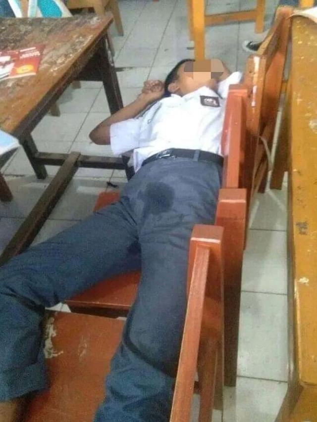 6 Aksi Murid Mainan Kursi Ini Absurd Banget, Bikin Ngakak