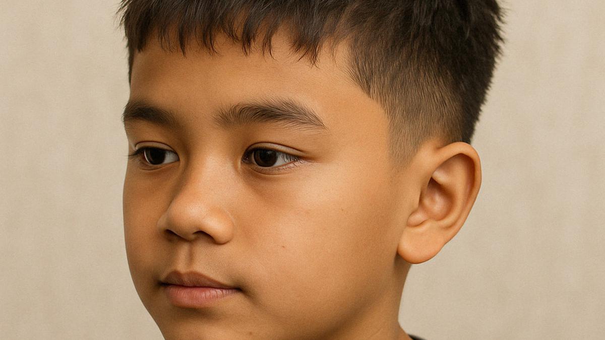 5 Gaya Rambut Anak Laki-laki yang Bikin Rambut Tipis Tetap Stylish